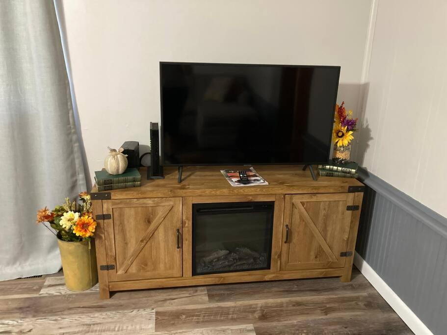 فيلا Caddy Corner Has A Hot Tub Just Outside Of Town فرنتش ليك المظهر الخارجي الصورة